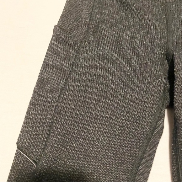 Lululemon Speed Up Tight Power Luxtreme Knit Black Heathered Black Size 4 - Picture 5 of 16